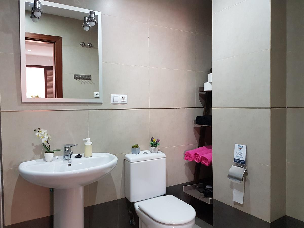 Toctoc Pedregalejo Beach Apartment مالقة المظهر الخارجي الصورة